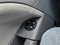 Gebraucht Ford Fiesta 68 PS (50 kW) 2002 Grau Kleinwagen