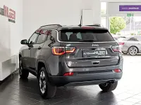 Gebraucht Jeep Compass Limited 170 PS (125 kW) 2020 Grau SUV
