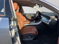 Gebraucht Audi Q8 S-Line 286 PS (210 kW) 2022 Silber SUV