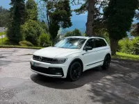 Gebraucht VW Tiguan R-line 150 PS (110 kW) 2019 Weiß SUV