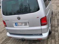 gebraucht VW Multivan T5mit überholtem Motor 15tkm und Wohnmobil Zulassung