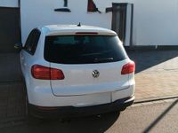 Gebraucht VW Tiguan 110 PS (80 kW) 2012 Weiß SUV