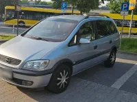 Gebraucht Opel Zafira 125 PS (91 kW) 2002 Silber Van / Kleinbus