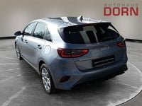 Gebraucht Kia Ceed Comfort 160 PS (117 kW) 2022 Silber Kleinwagen