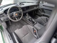 Neu Porsche 992 510 PS (375 kW) 2026 Grün