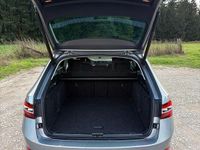 Gebraucht Skoda Superb 150 PS (110 kW) 2016 Silber Limousine