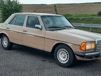 Gebraucht Mercedes 300 88 PS (64 kW) 1983 Beige Limousine