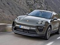 Gebraucht Porsche Macan 300 kW (408 PS) 2024 Vulkangraumetallic SUV