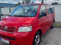 Second-hand VW T5 2007 Roșu Van