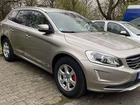 gebraucht Volvo XC60 XC60D4 Geartronic Summum