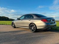 Gebraucht Mercedes E220 AMG line 194 PS (142 kW) 2018 Limousine