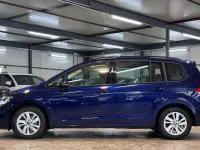 Gebraucht VW Touran Comfortline 150 PS (110 kW) 2024 Atlantic blue Van / Kleinbus