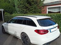 Gebraucht Mercedes C180 Night 156 PS (114 kW) 2019 Weiß Kombi