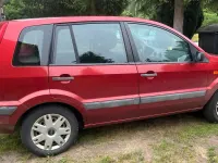 Gebraucht Ford Fusion 65 PS (47 kW) 2006 Rot Kleinwagen