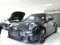 Używany Mini John Cooper Works 204 KM (150 kW) 2024 Szary Hatchback