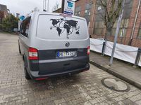 Gebraucht VW Transporter 102 PS (75 kW) 2015 Grau Van