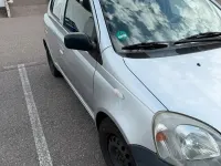 Gebraucht Toyota Yaris 68 PS (50 kW) 2002 Silber Kleinwagen