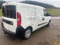 Gebraucht Fiat Doblò 100 PS (73 kW) 2014 Weiß Van / Kleinbus