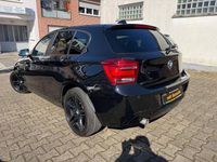 Gebraucht BMW 116 116 PS (85 kW) 2014 Schwarz Kleinwagen