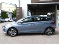 Neu Hyundai i20 Comfort 101 PS (74 kW) 2025 Blau Limousine
