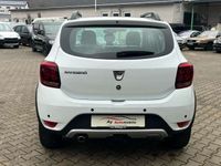 gebraucht Dacia Sandero Stepway Celebration LPG*NAVI*KAMERA*1.Hand*