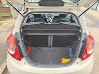 Gebraucht Ford Ka Trend 69 PS (50 kW) 2010 Weiß Kleinwagen