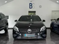 Gebraucht Mercedes A180 109 PS (80 kW) 2013 Schwarz Kleinwagen
