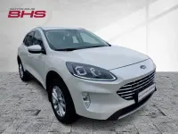 Gebraucht Ford Kuga Titanium 150 PS (110 kW) 2021 Weiß SUV