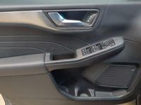 Gebraucht Ford Kuga Titanium 120 PS (88 kW) 2023 Agate black metallic SUV