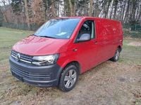 Gebraucht VW T6 150 PS (110 kW) 2017 Rot (kirschrot) Van