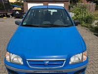 Second-hand Mitsubishi Space Star 83 CP (61 kW) 1999 Albastru Monovolum