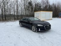 Gebraucht Audi A5 Sportback Advanced 163 PS (119 kW) 2021 Schwarz Kleinwagen