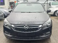 Używany Opel Astra 2018 Czarny Coupe