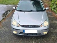 Usata Ford Focus 101 CV (74 kW) 2004 Argento Utilitaria