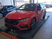 Gebraucht Skoda Octavia RS 200 PS (147 kW) 2023 Rot Kombi