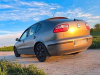 Usata Seat Leon 105 CV (77 kW) 2005 Grigio Utilitaria