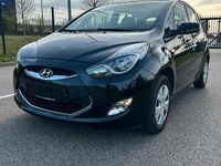 Gebraucht Hyundai ix20 90 PS (66 kW) 2015 Schwarz Kleinwagen