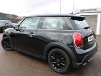 Gebraucht Mini Cooper Classic 136 PS (100 kW) 2023 Midnightblack Kleinwagen