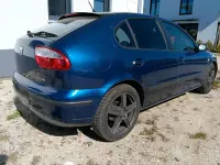 Usado Seat Leon 105 HP (77 kW) 2004 Azul Citadino