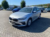 Neu Skoda Scala Selection 116 PS (85 kW) 2026 Brilliantsilber metallic Kleinwagen