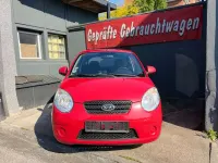 Używany Kia Picanto 65 KM (47 kW) 2009 Czerwony Hatchback
