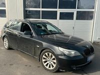 Gebraucht BMW 525 197 PS (144 kW) 2008 Schwarz Kombi