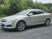Gebraucht Opel Astra Edition 140 PS (102 kW) 2007 Silber Cabrio