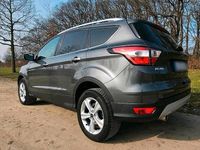 Gebraucht Ford Kuga Cool & Connect 150 PS (110 kW) 2018 Grau SUV