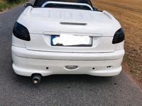 gebraucht Peugeot 206 CC Cabrio Weiß Sportlich