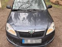 Gebraucht Skoda Fabia 70 PS (51 kW) 2012 Grau Limousine