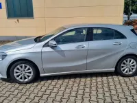 Gebraucht Mercedes A180 122 PS (89 kW) 2015 Silber Limousine