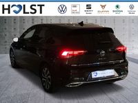 gebraucht VW Golf VIII 1.5TSI Active, RüFaKa, STDHZ, NAV
