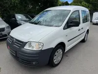 Gebraucht VW Caddy Team 105 PS (77 kW) 2010 Weiß Van / Kleinbus