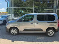 Neu Fiat Doblò 102 PS (75 kW) 2026 Maestro grau Van / Kleinbus